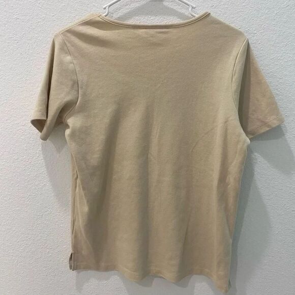 Quaker Factory Beige Seashell Shirt Size Small - Picture 4 of 5